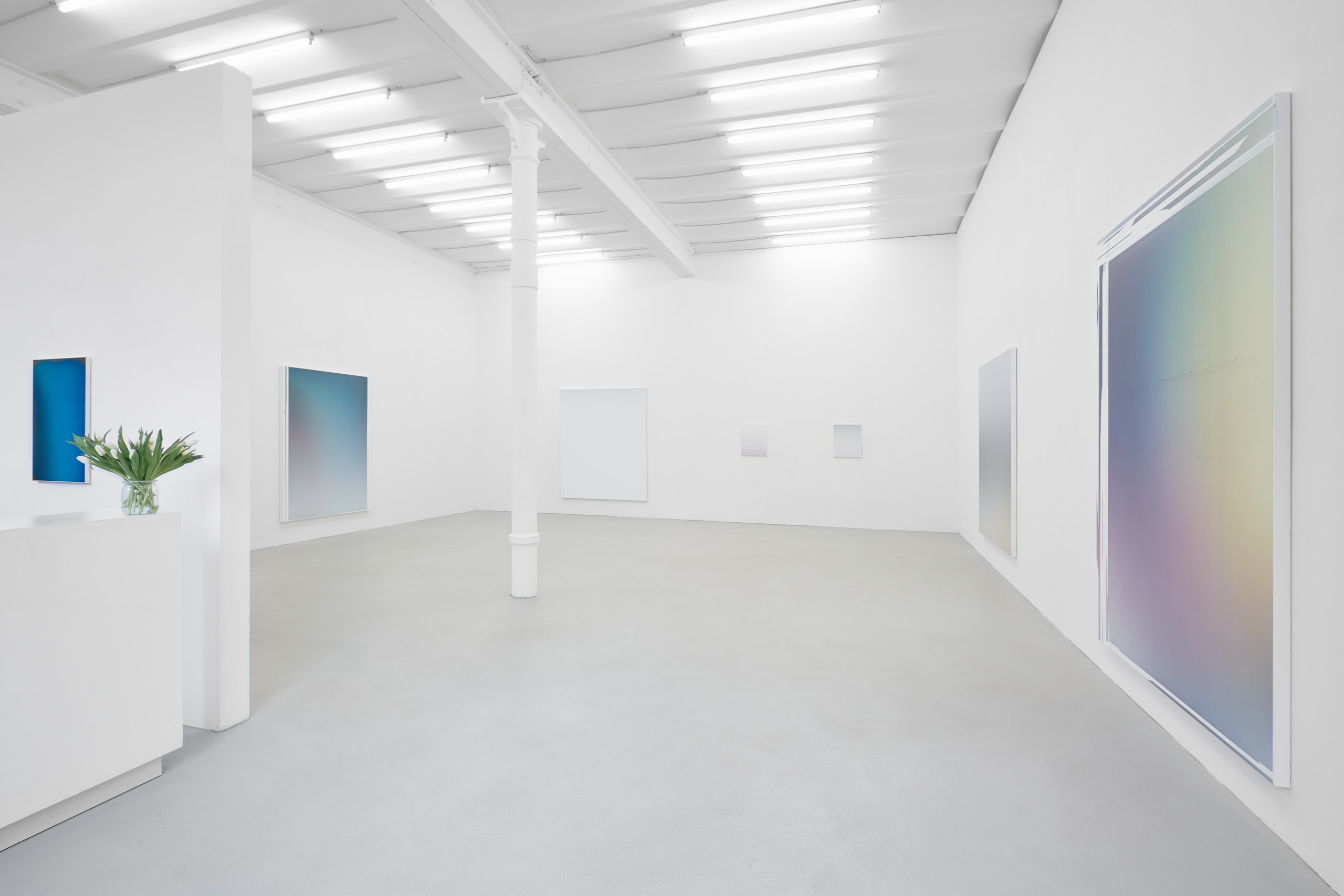 Benedikt Leonhardt, Pale Blue Dot, Exhibition view, ASPN Galerie, 2022, Photo Stefan Fischer