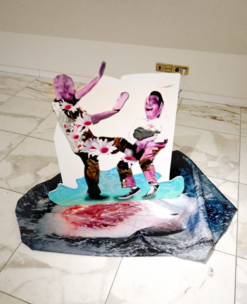 © Sebastian Lechner, Neue Formen der Höflichkeit on Mars weisser 90er Marmor, 2022