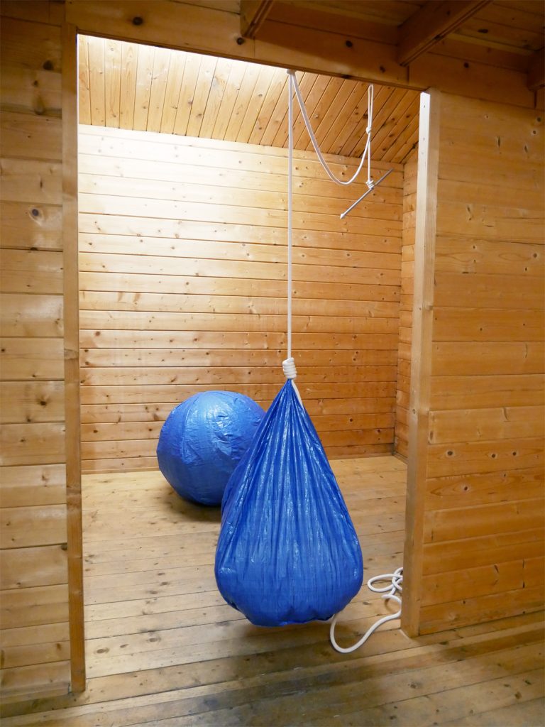 ©Philine Kuhn, Garden of Lust Garden of Trust, Installationview07, 2021